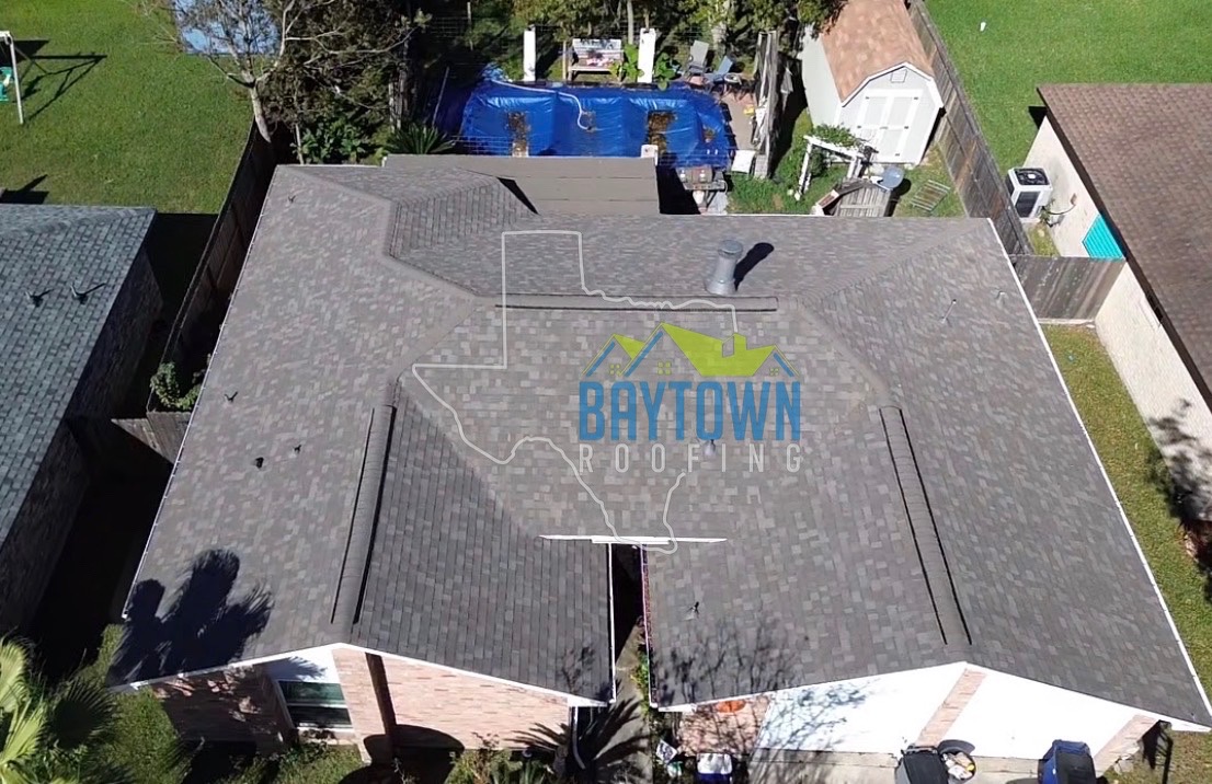 Roof before replacement project 3